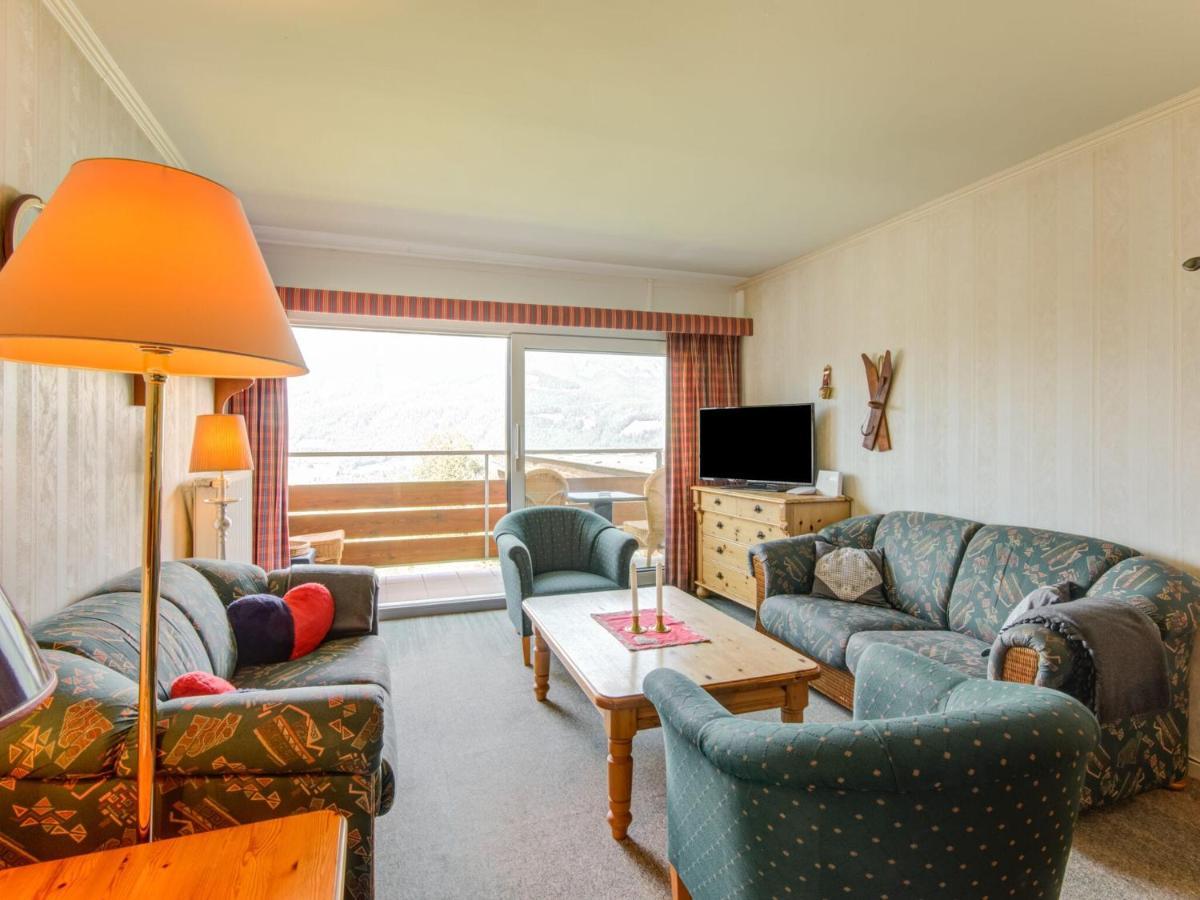 Comfortable Apartment In Ellmau With Balconies Bagian luar foto